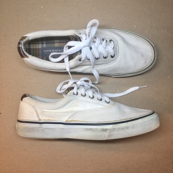 sperry white shoes price
